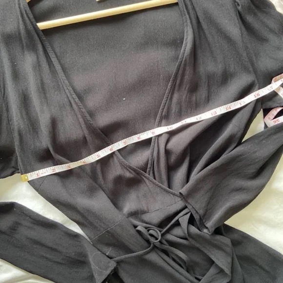 Aritzia Sunday Best Marion black wrap dress - Picture 9 of 11